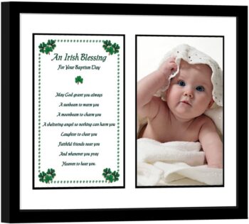 Cornice per foto con benedizione irlandese bordata da quadrifogli verdi 21