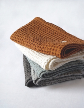 LetItWrinkle - Asciugamano di lino in rilievo 1