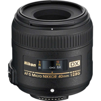 Nikon 40 mm F/2.8 AF-S DX G Micro Nikkor 2